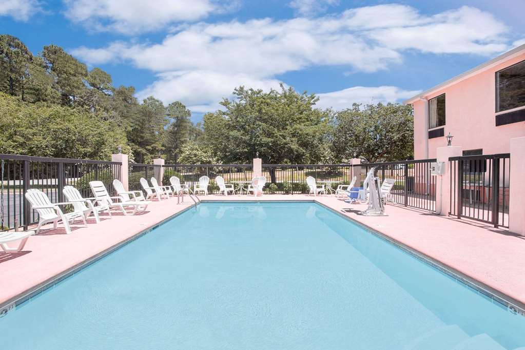 Gray Inn & Suites Kültér fotó